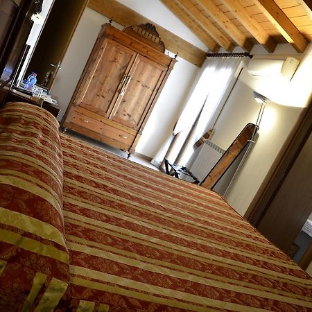 9 Muse Bed And Breakfast Canneto sull'Oglio Buitenkant foto