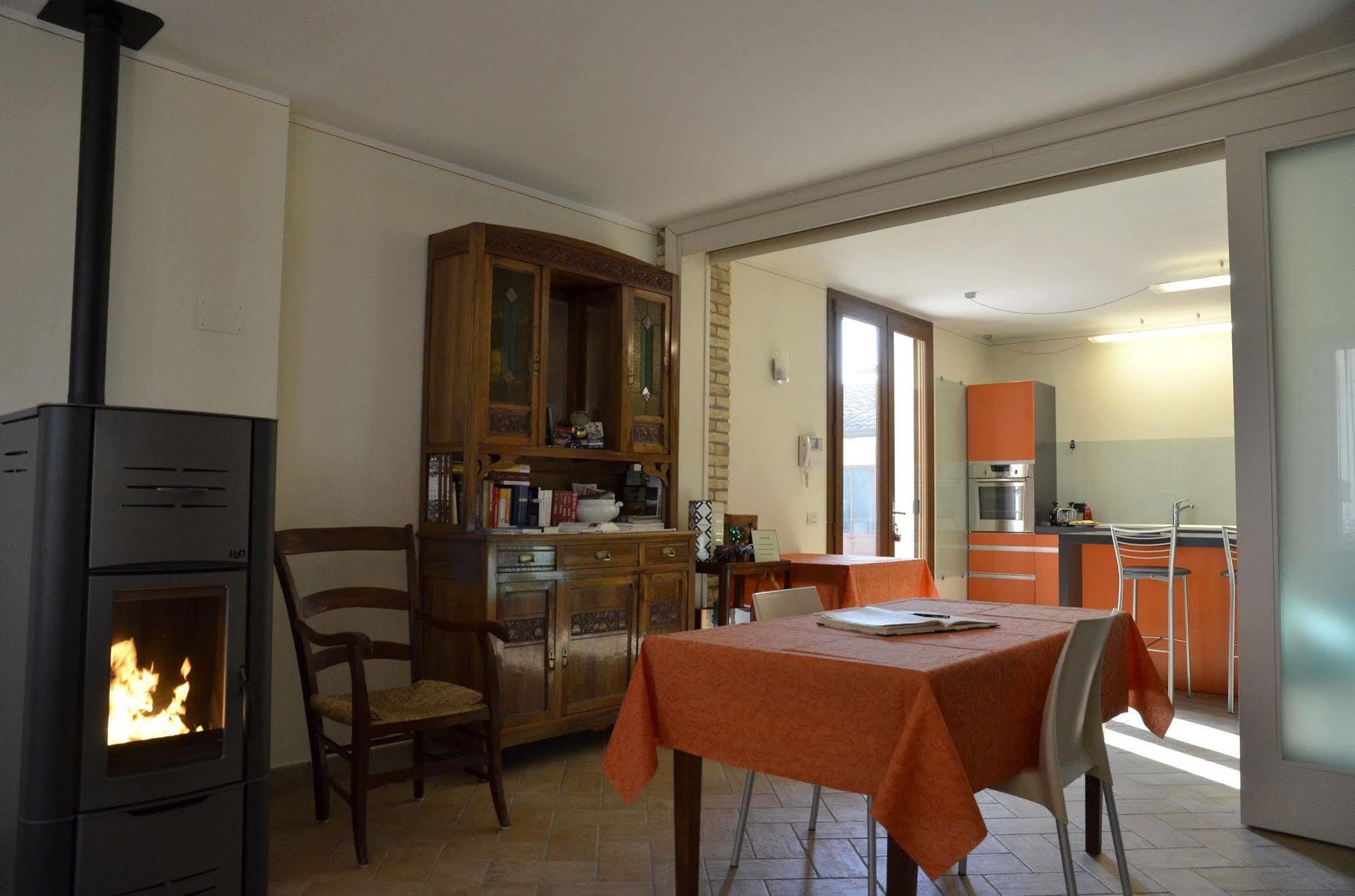 9 Muse Bed And Breakfast Canneto sull'Oglio Buitenkant foto