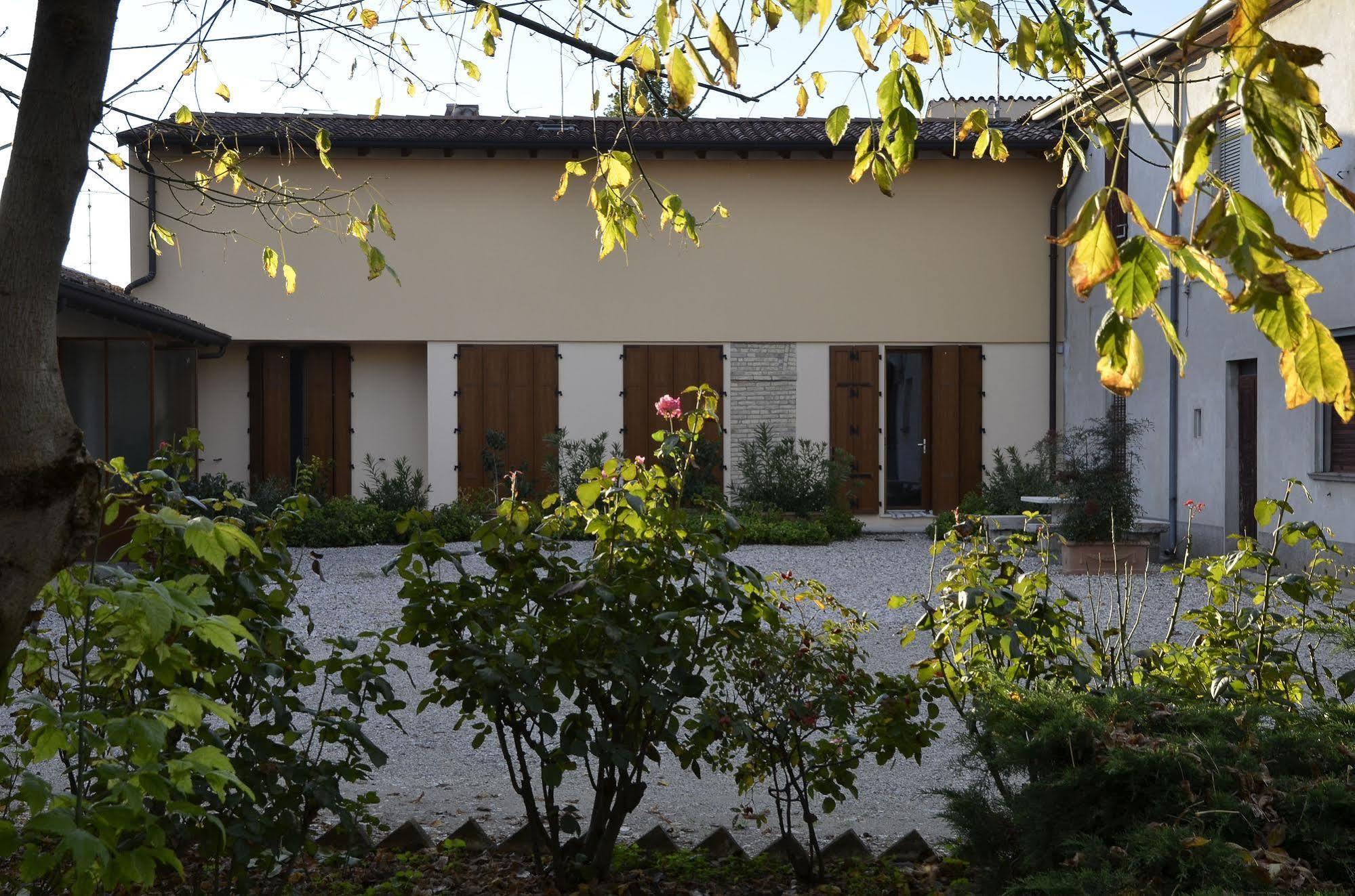 9 Muse Bed And Breakfast Canneto sull'Oglio Buitenkant foto